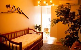 Quarto e sala em Ipanema perto da praia